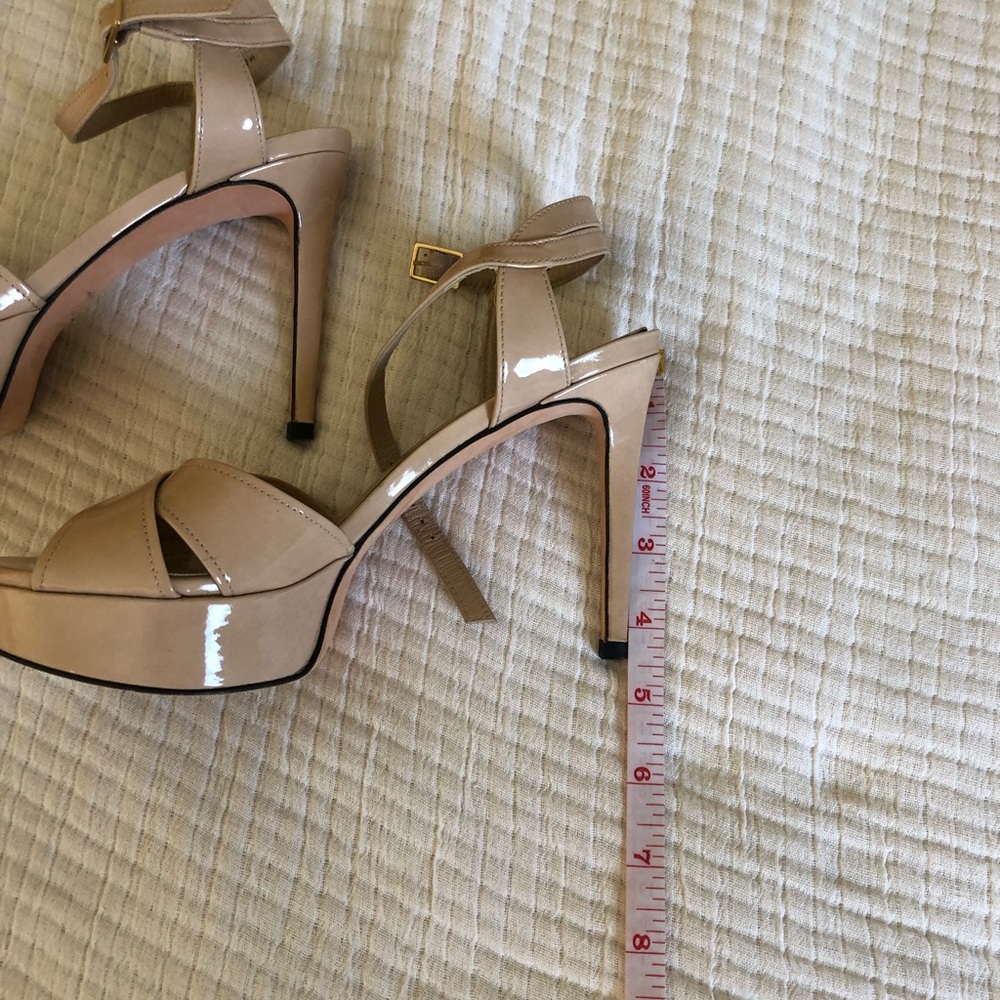 Stuart Weitzman Women’s High Heels Size 6, Beige with leather sole Made in Spain - Picture 4 of 10